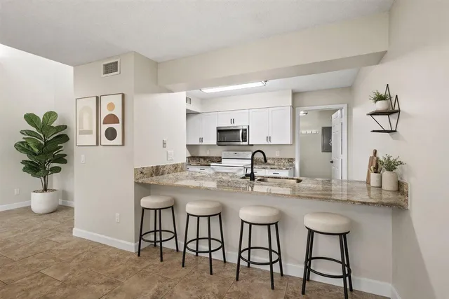 $3,000 | 1626 Southwest Crossing Circle, Palm City, FL 34990