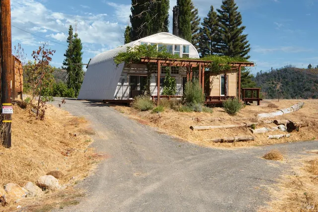 $798,000 | 9451 Mill Creek Road, Healdsburg, CA 95448