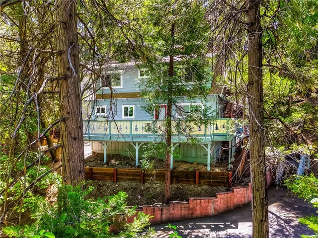 $454,900 | 27941 Rainbow Drive, Lake Arrowhead, CA 92352