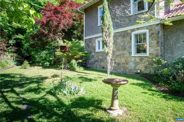 $4,800 | 502 Park Hill, Charlottesville, VA 22902