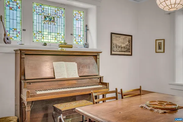 $4,800 | 502 Park Hill, Charlottesville, VA 22902