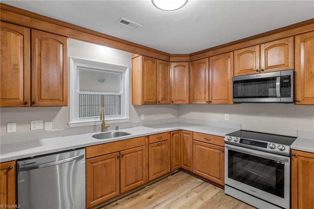1113 Rustic Road Greensboro, NC 27410 - Photo 28 of 50
