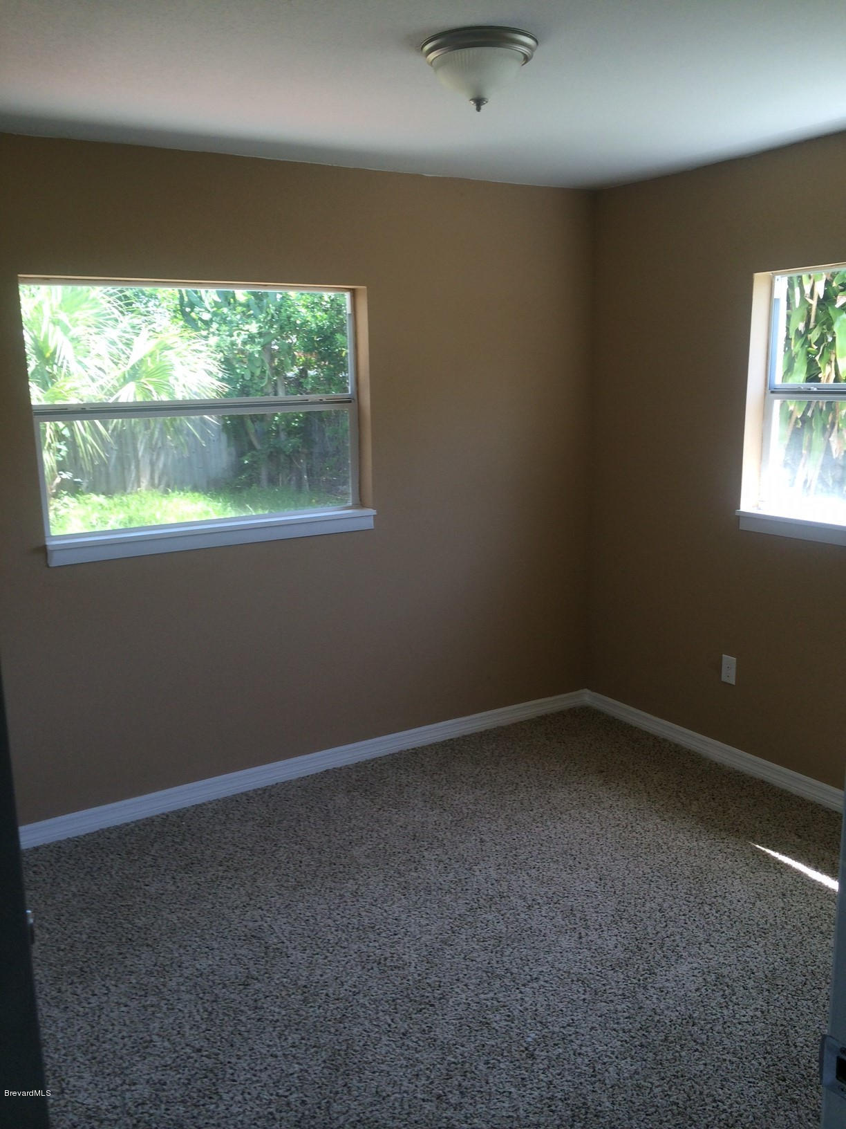 2104 Woodbury Road Melbourne, FL 32935 - Photo 2 of 5 photo 2