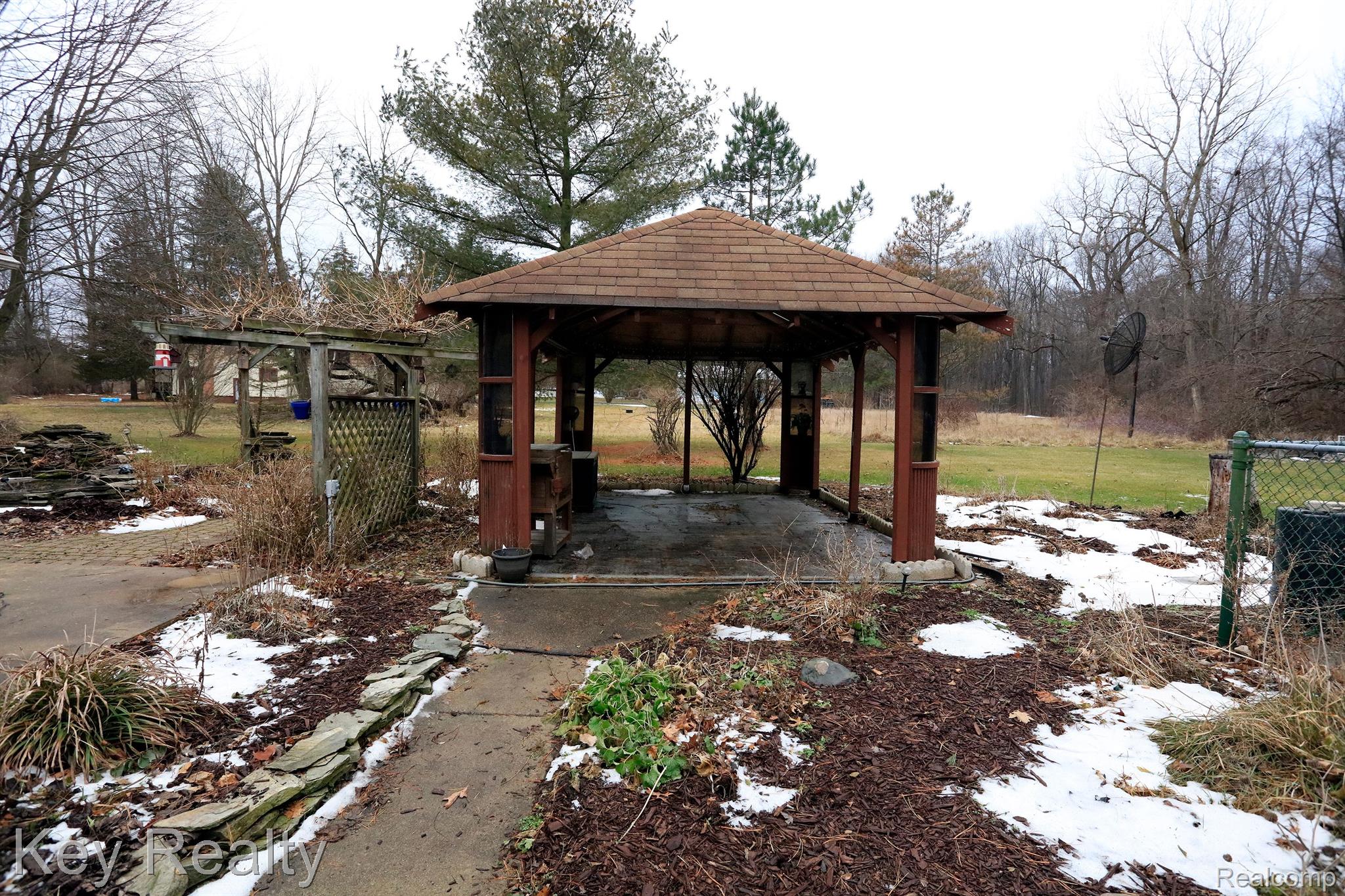 42900 Willis Road Belleville, MI 48111 - Photo 10 of 37 Gazebo Back Yard