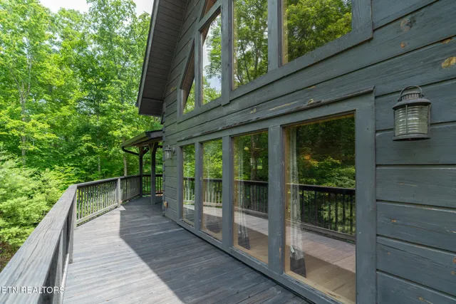 $635,000 | 1948 Grouse Top Road, Walland, TN 37886