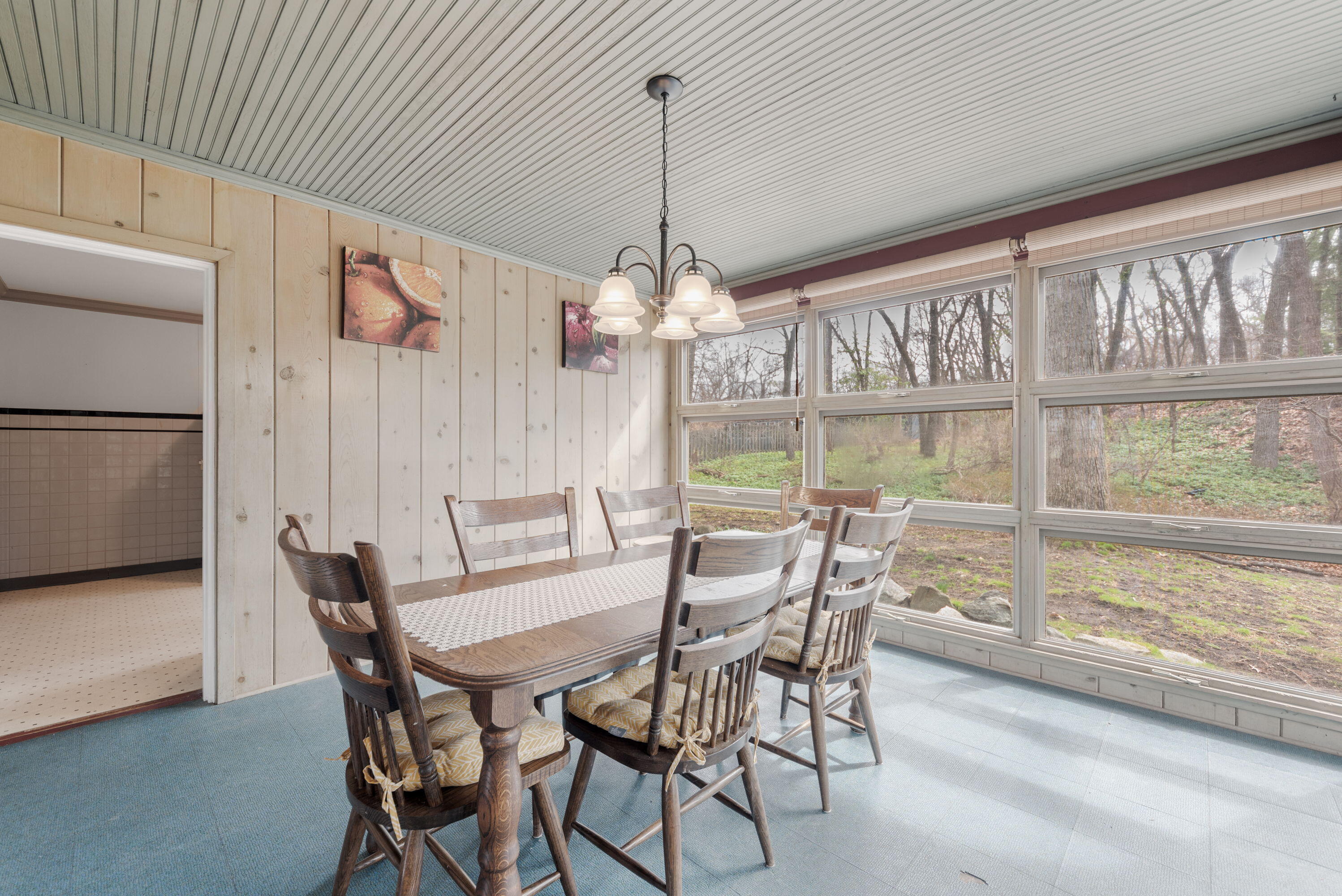 17 Angle Road Michiana Shores, IN 46360 - Photo 12 of 31 2996x2000
