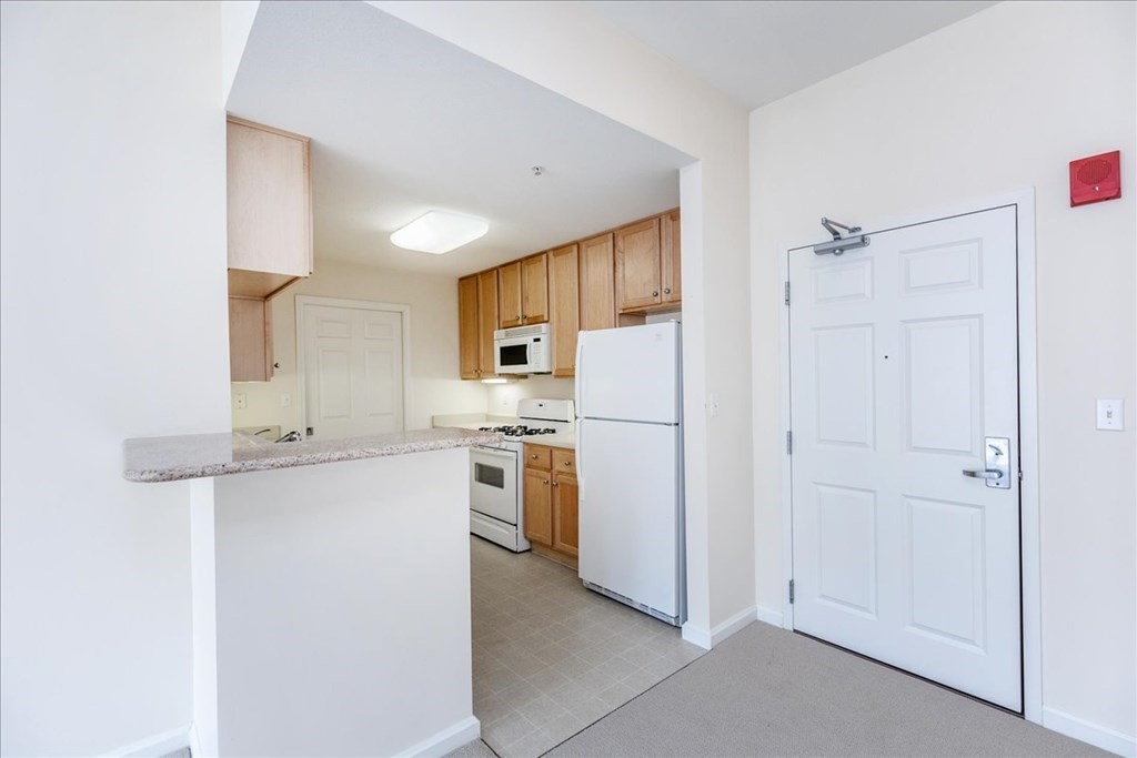 36 Village Road, Unit 514 Middleton, MA 01949 - Photo 12 of 42