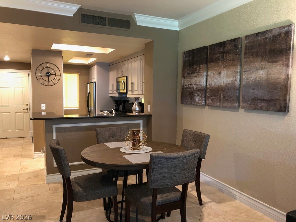 220 East Flamingo Road, Unit 123 Las Vegas, NV 89169 - Photo 4 of 33