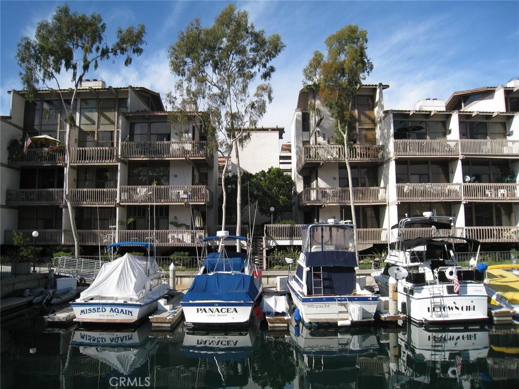 6312 Marina Pacifica Drive Long Beach, CA 90803 - Photo 26 of 30 a view of outdoor space and patio