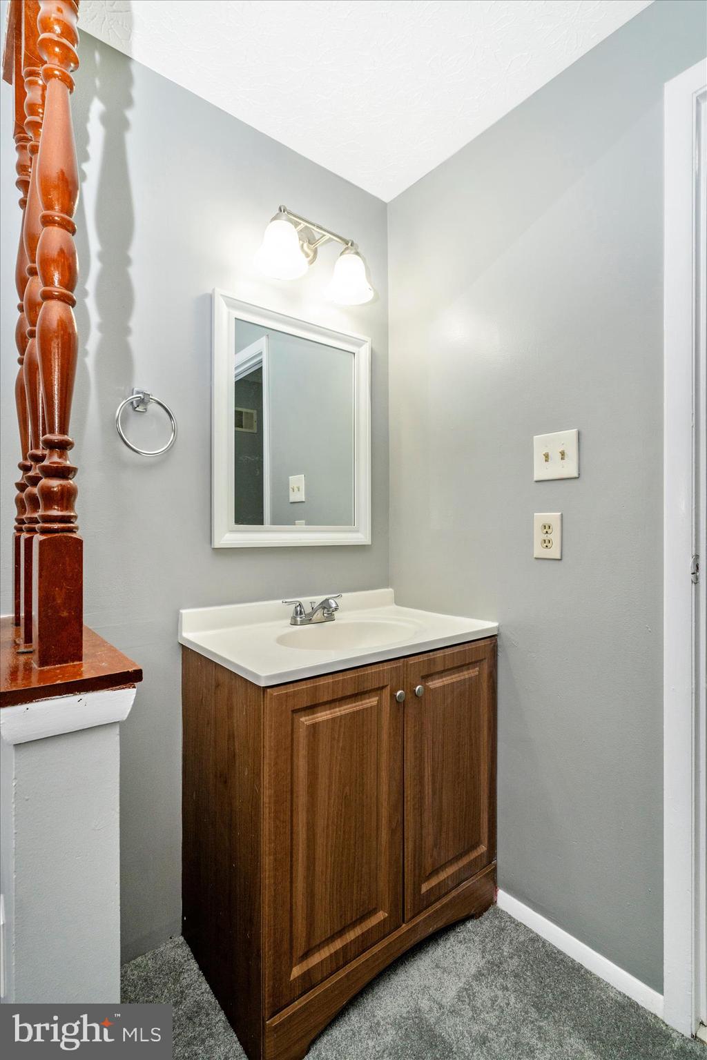 3749 Castle Terrace, Unit 12114 Silver Spring, MD 20904 - Photo 23 of 51 Primary Bathroom