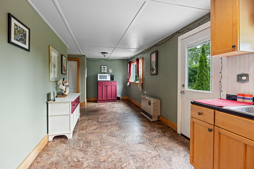 738 Payson Road Union, ME 04862 - Photo 13 of 64 06_BP5A0159_DxO_mls