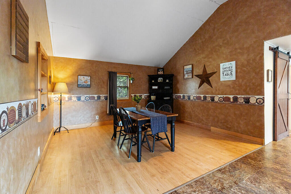 738 Payson Road Union, ME 04862 - Photo 22 of 64 08_BP5A0165_DxO_mls