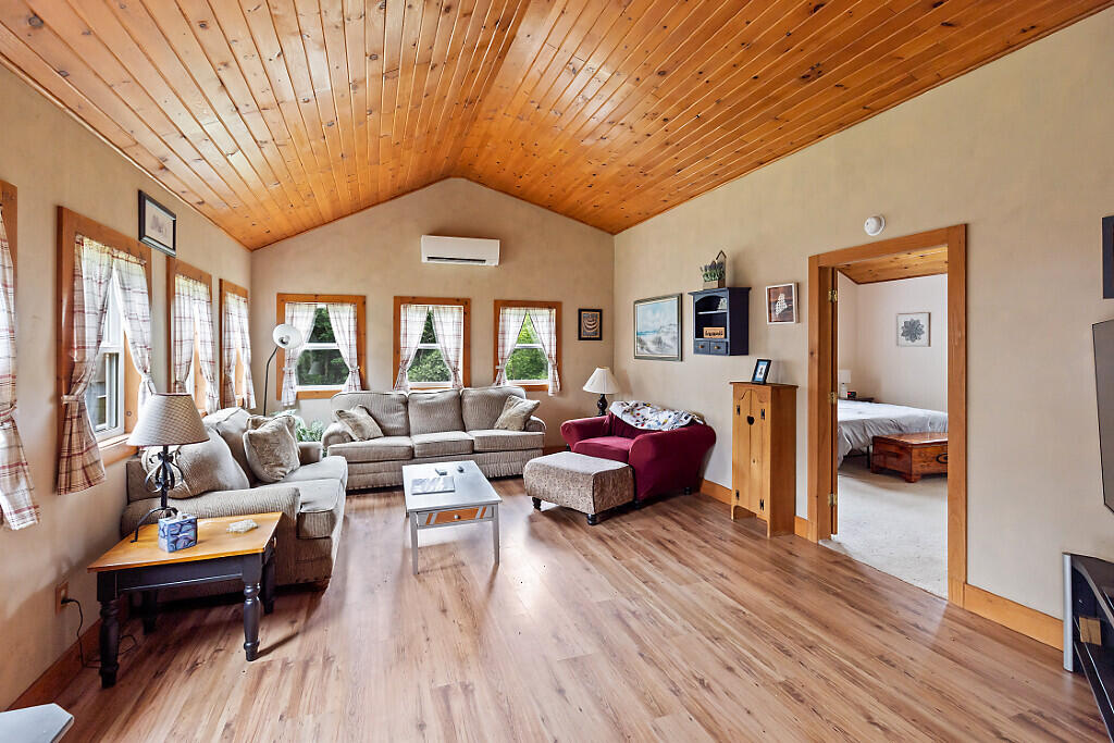 738 Payson Road Union, ME 04862 - Photo 26 of 64 35_BP5A0246_DxO_mls