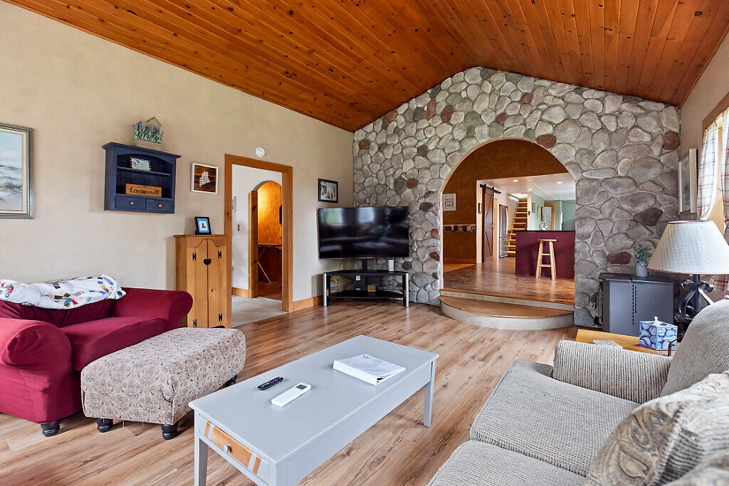 738 Payson Road Union, ME 04862 - Photo 29 of 64 27_BP5A0222_DxO_mls