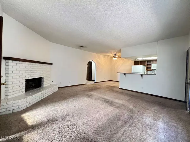 $1,300 | 1418 Santa Margarita Street, Unit G, Las Vegas, NV 89146