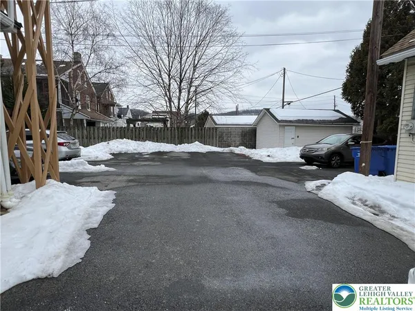 $690,000 | 42 North 4th Street, Emmaus, PA 18049