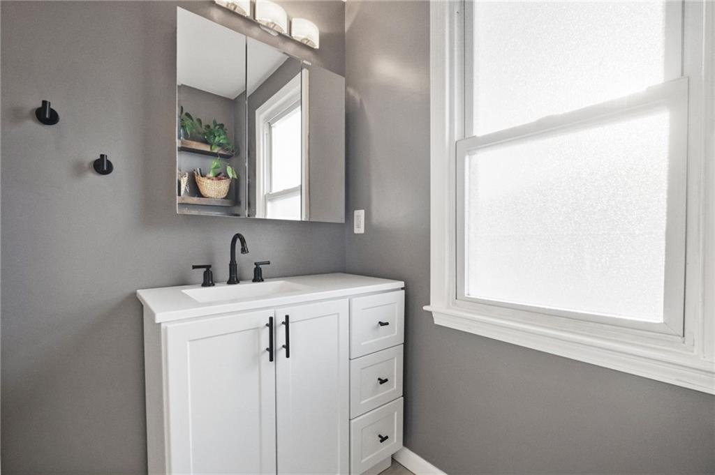 3034 Pinehurst Avenue Pittsburgh, PA 15216 - Photo 18 of 35