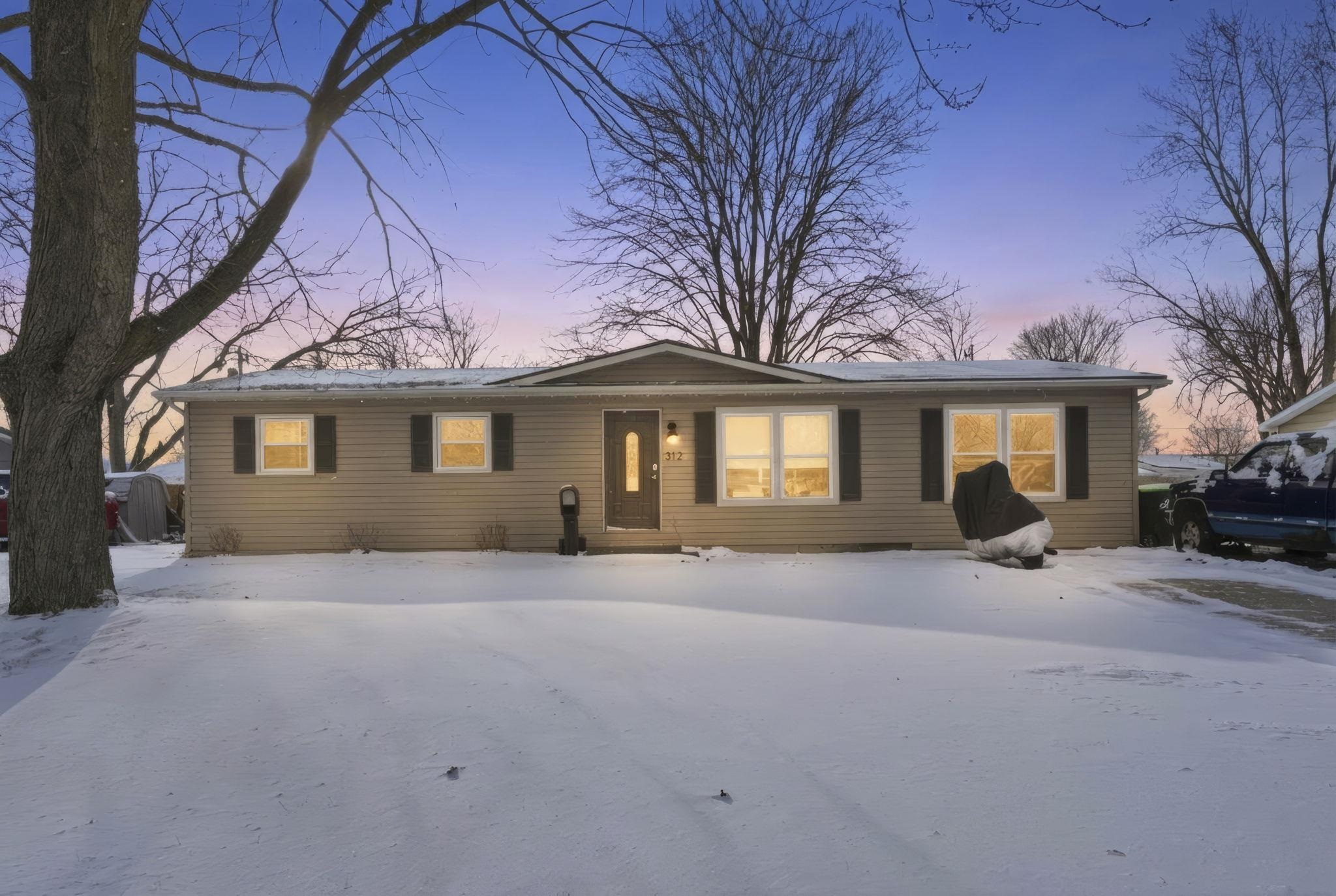 312 North Park Lane Butler, IN 46721 - Photo 1 of 35