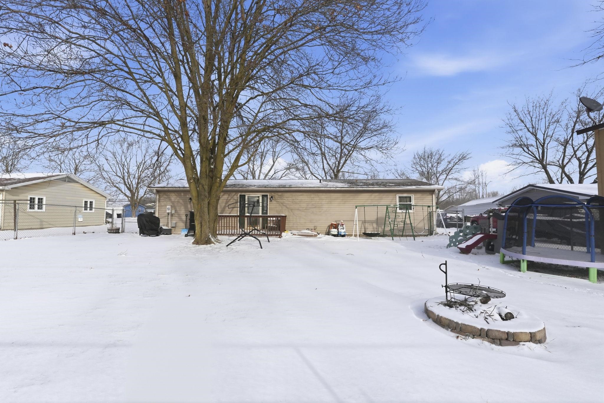 312 North Park Lane Butler, IN 46721 - Photo 32 of 35