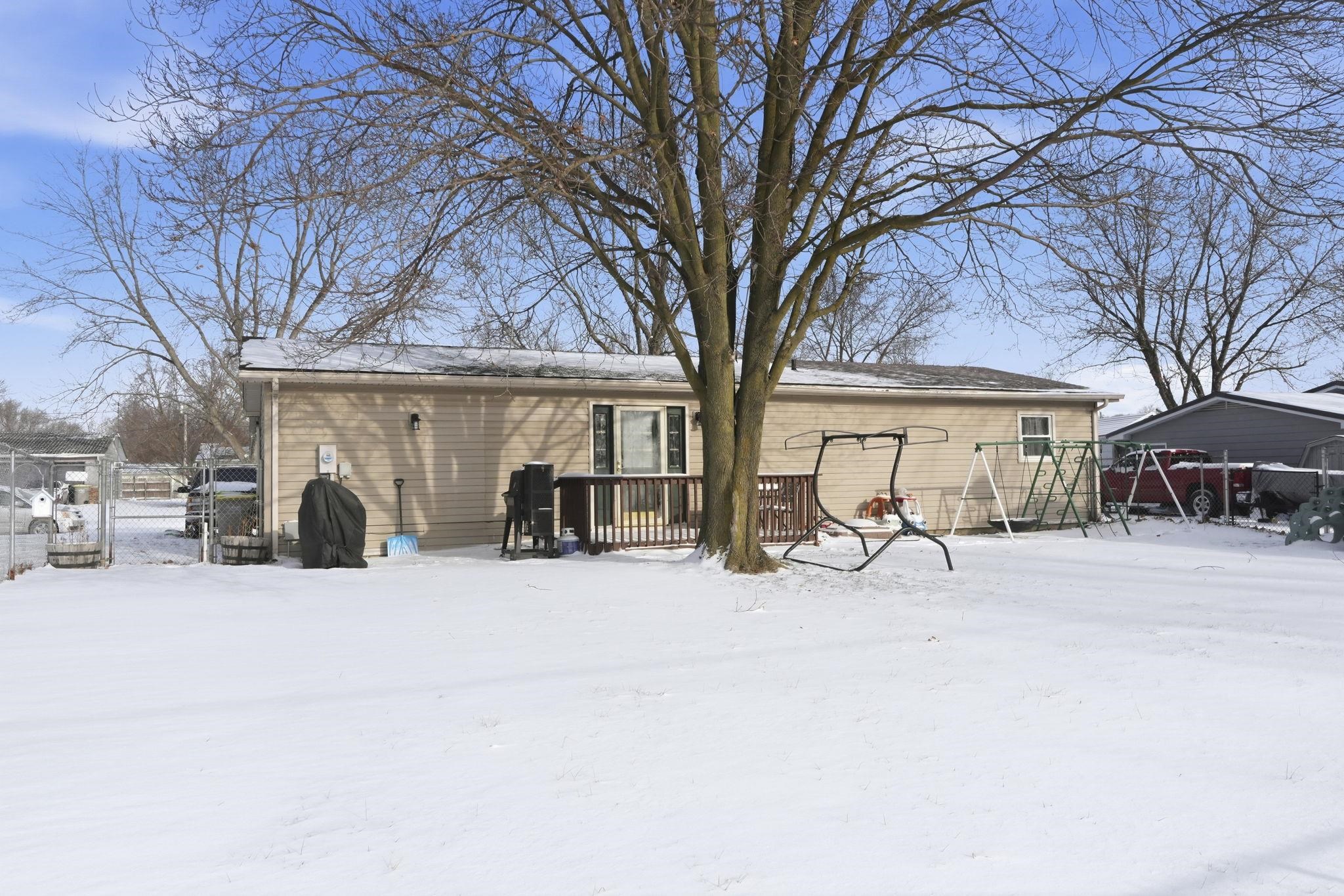 312 North Park Lane Butler, IN 46721 - Photo 33 of 35