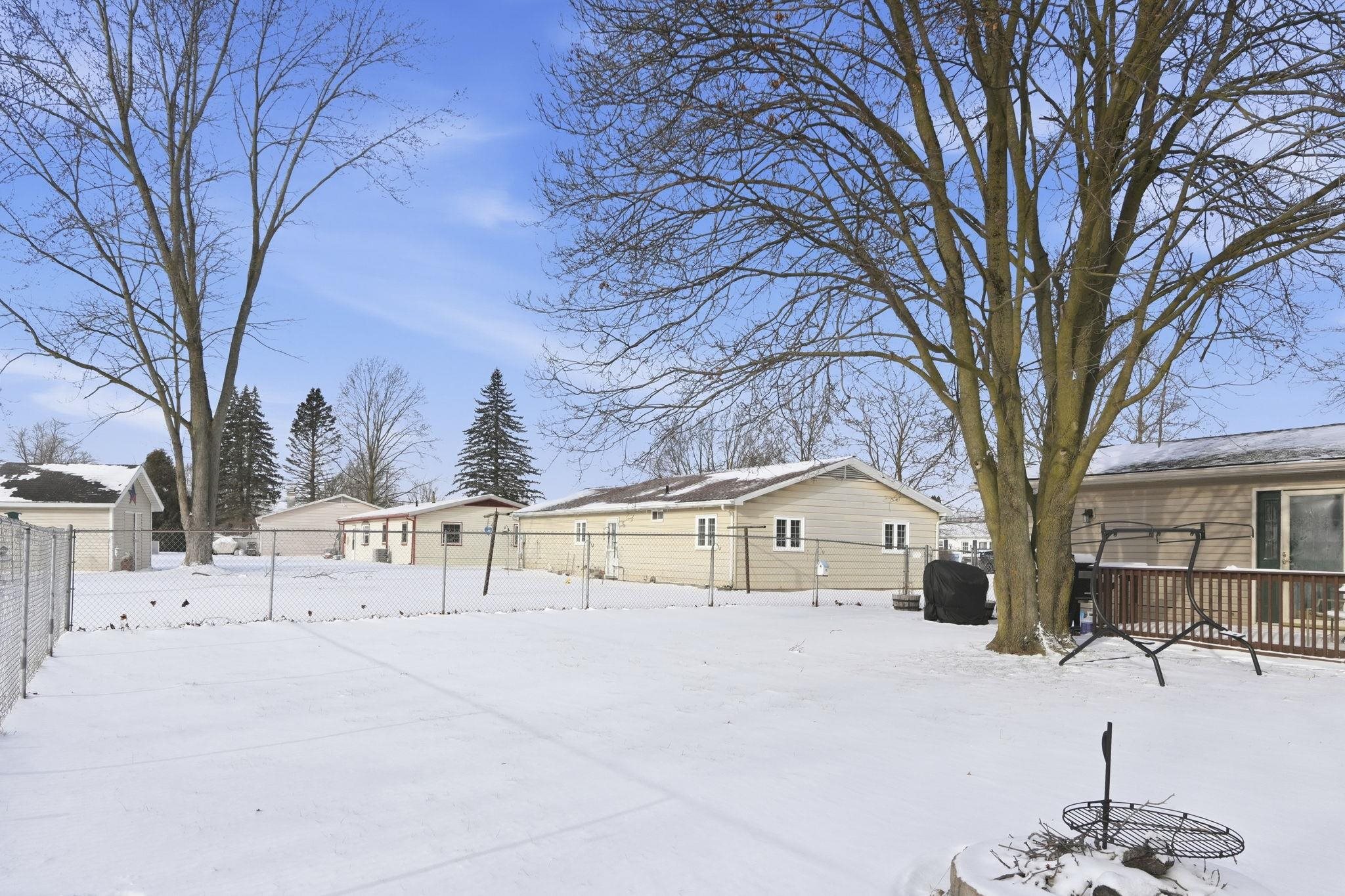 312 North Park Lane Butler, IN 46721 - Photo 34 of 35