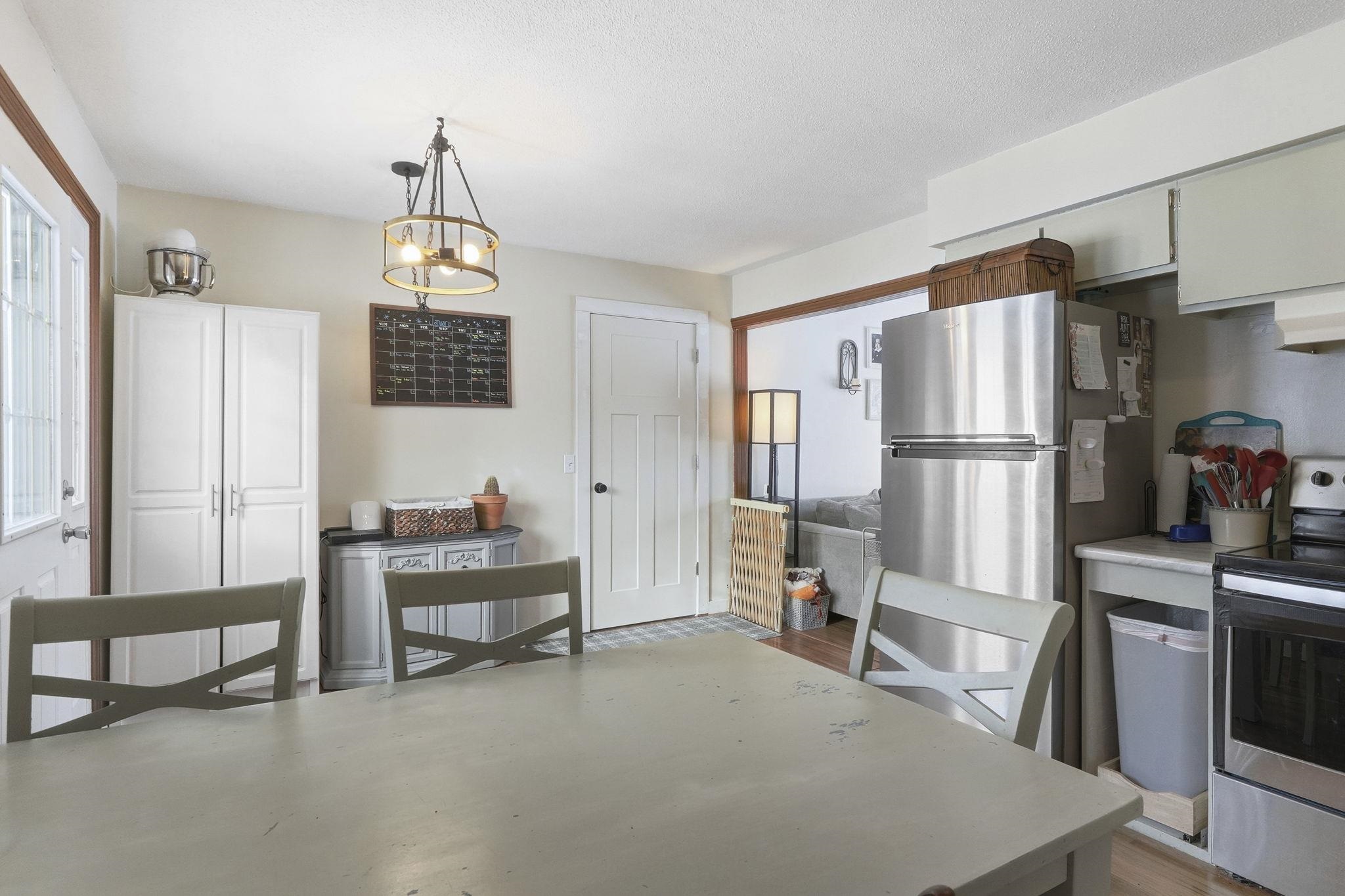 312 North Park Lane Butler, IN 46721 - Photo 10 of 35