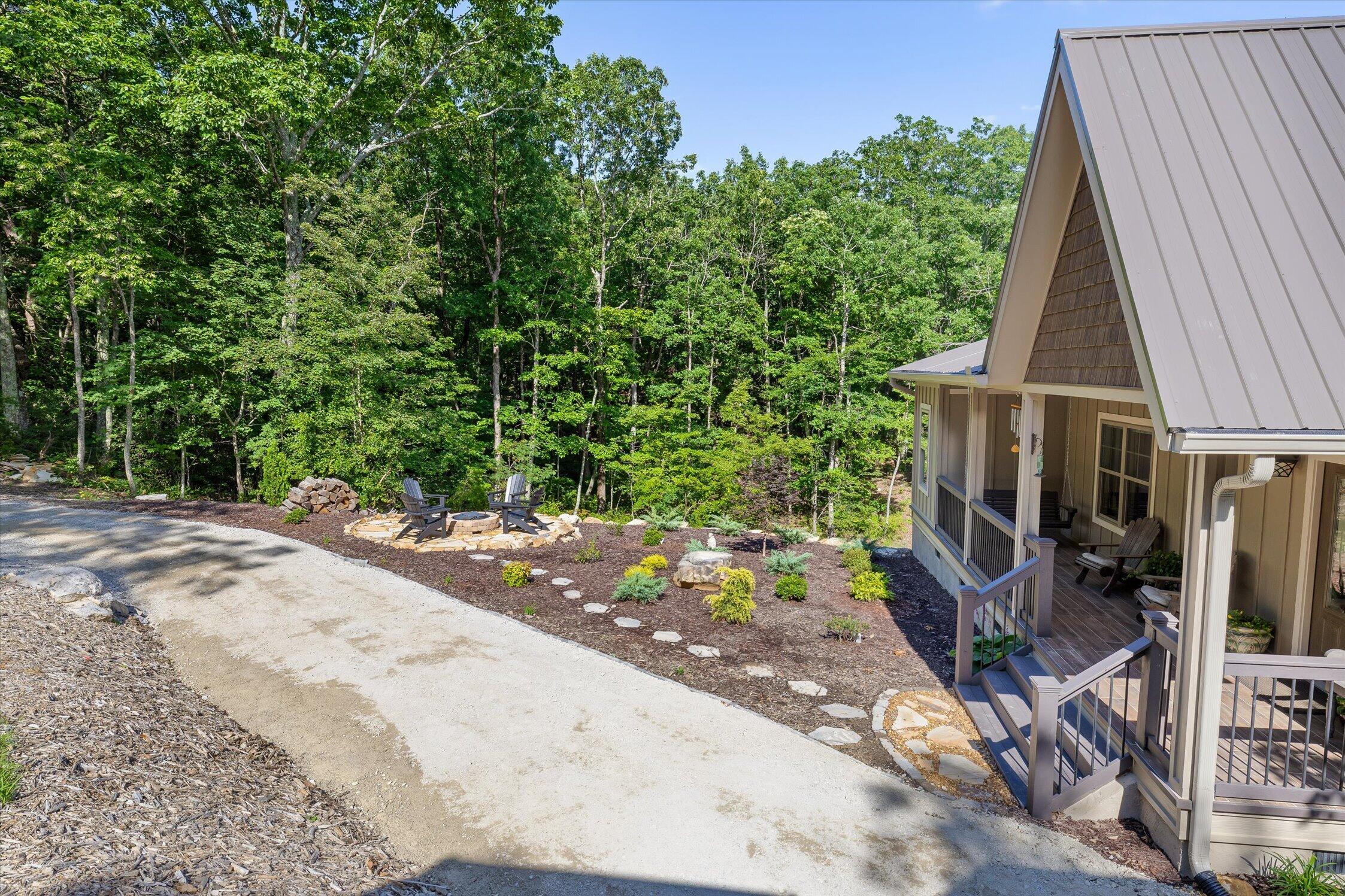 1641 Sunset Drive Rising Fawn, GA 30738 - Photo 6 of 103 037-1641 Sunset Dr-82