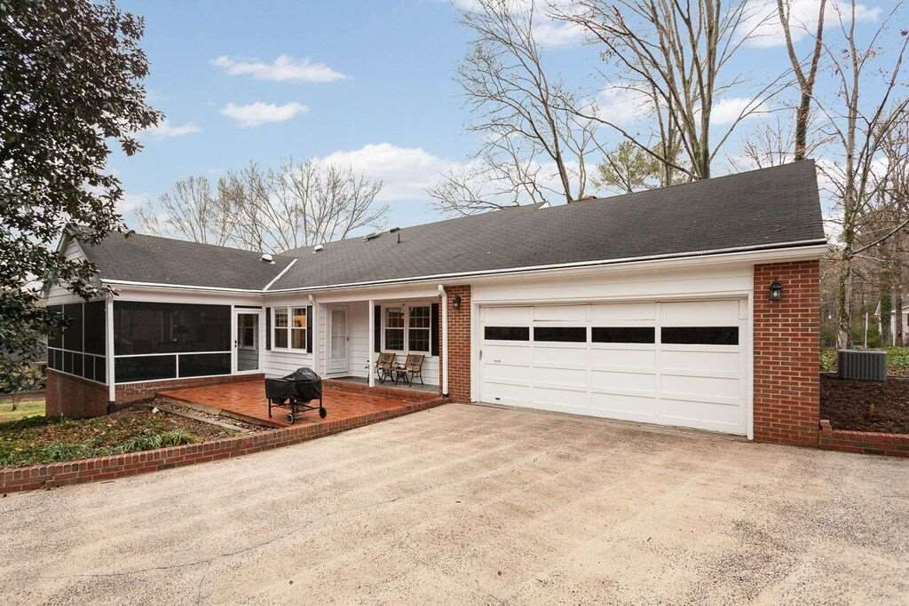 2903 Buckingham Road Durham, NC 27707 - Photo 2 of 15 Photo 2