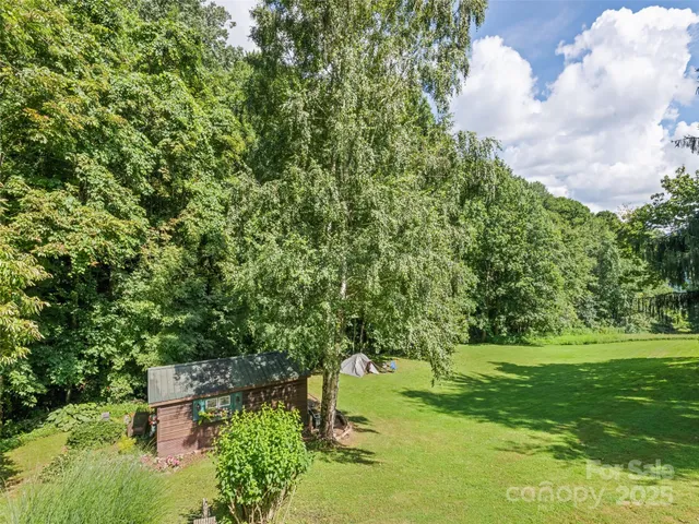 $359,000 | 4828 Max Patch Road, Clyde, NC 28721