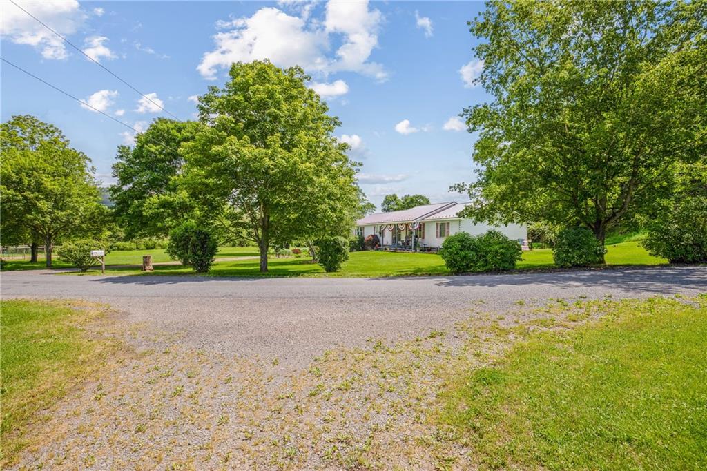 168 Leister Road Fairhope, PA 15538 - Photo 5 of 48 Gallery Image 5