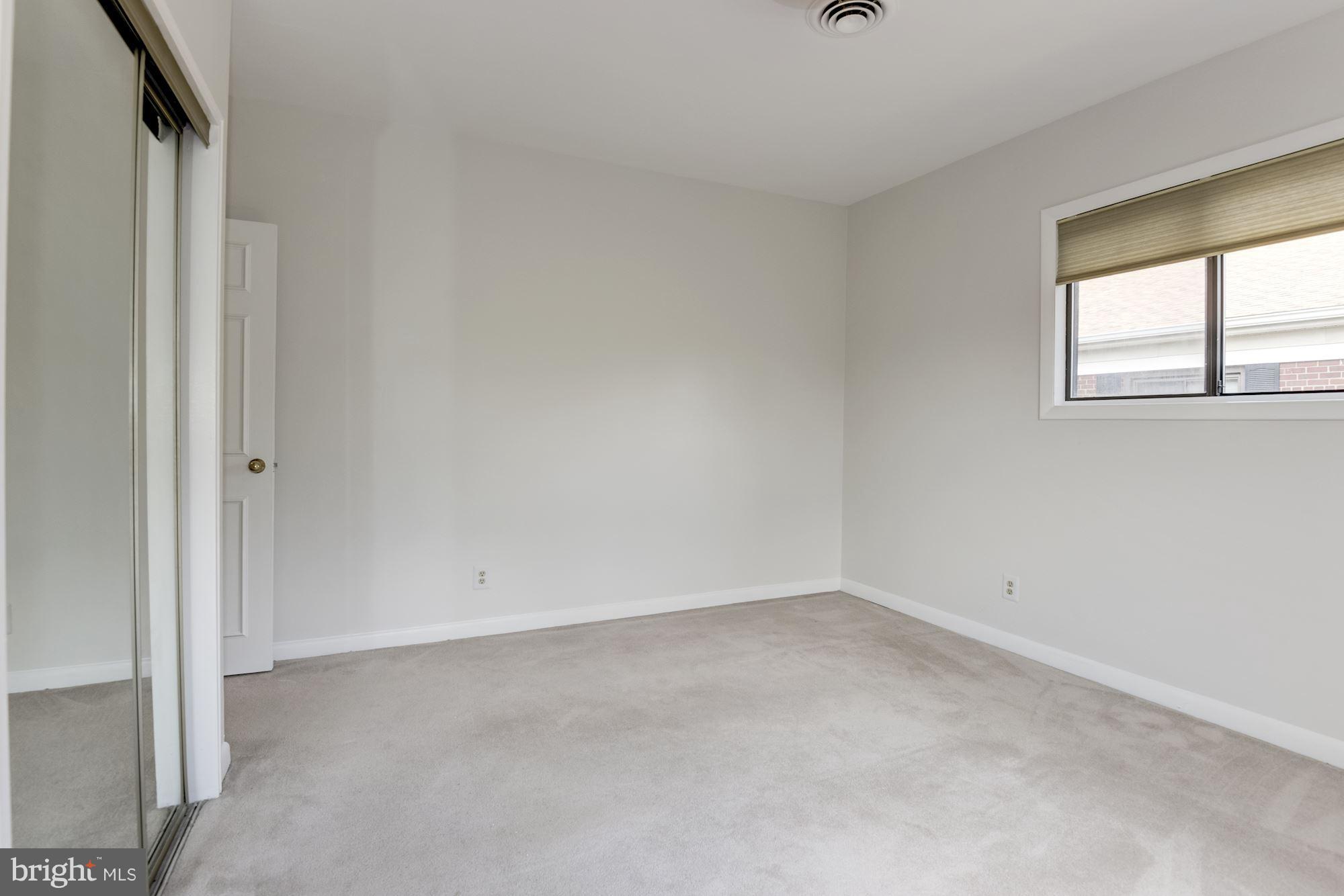 103 Skyhill Road, Unit 8 Alexandria, VA 22314 - Photo 17 of 26 Bedroom 1