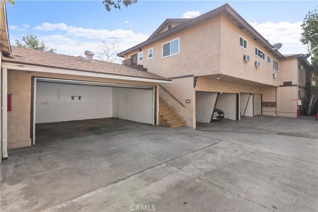 $3,300 | 868 West Walnut Avenue, Unit G, Monrovia, CA 91016