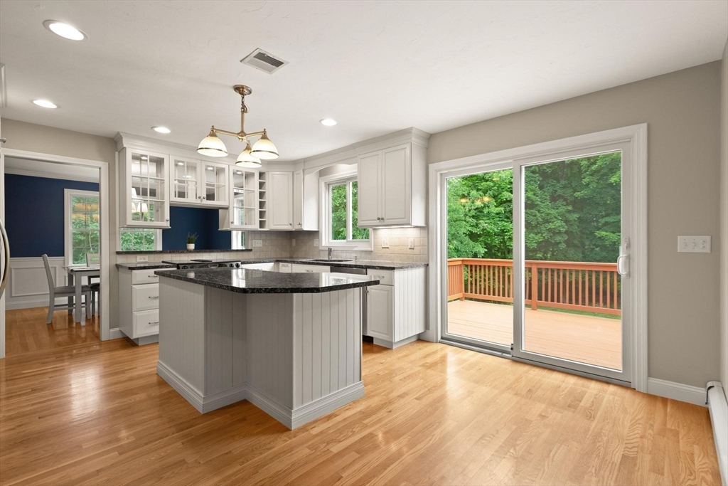 5 Winchester Road Medway, MA 02053 - Photo 18 of 42
