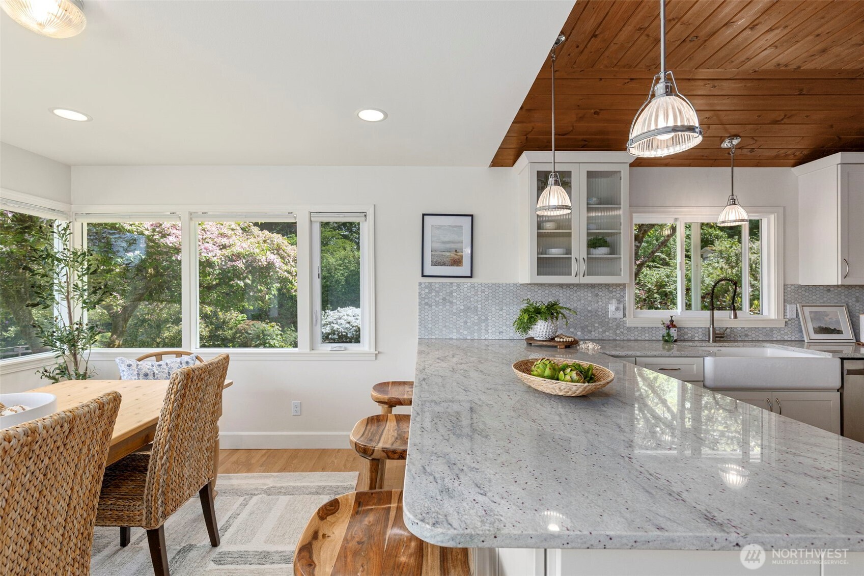 5930 Rose Loop Northeast Bainbridge Island, WA 98110 - Photo 13 of 40