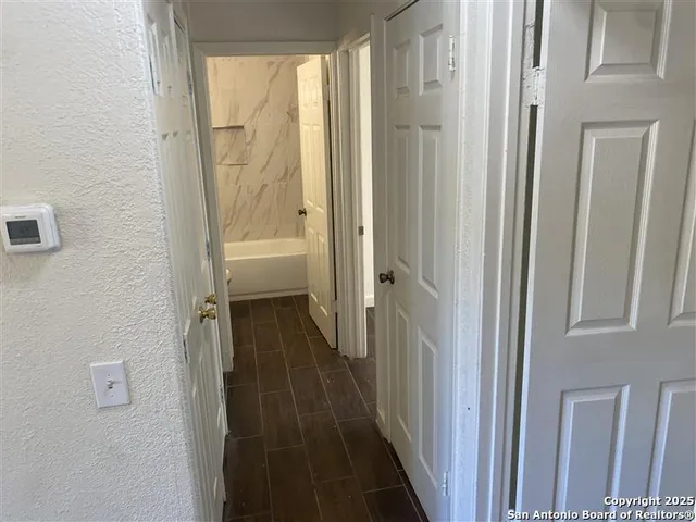 $985 | 5504 Little Creek Drive, San Antonio, TX 78242