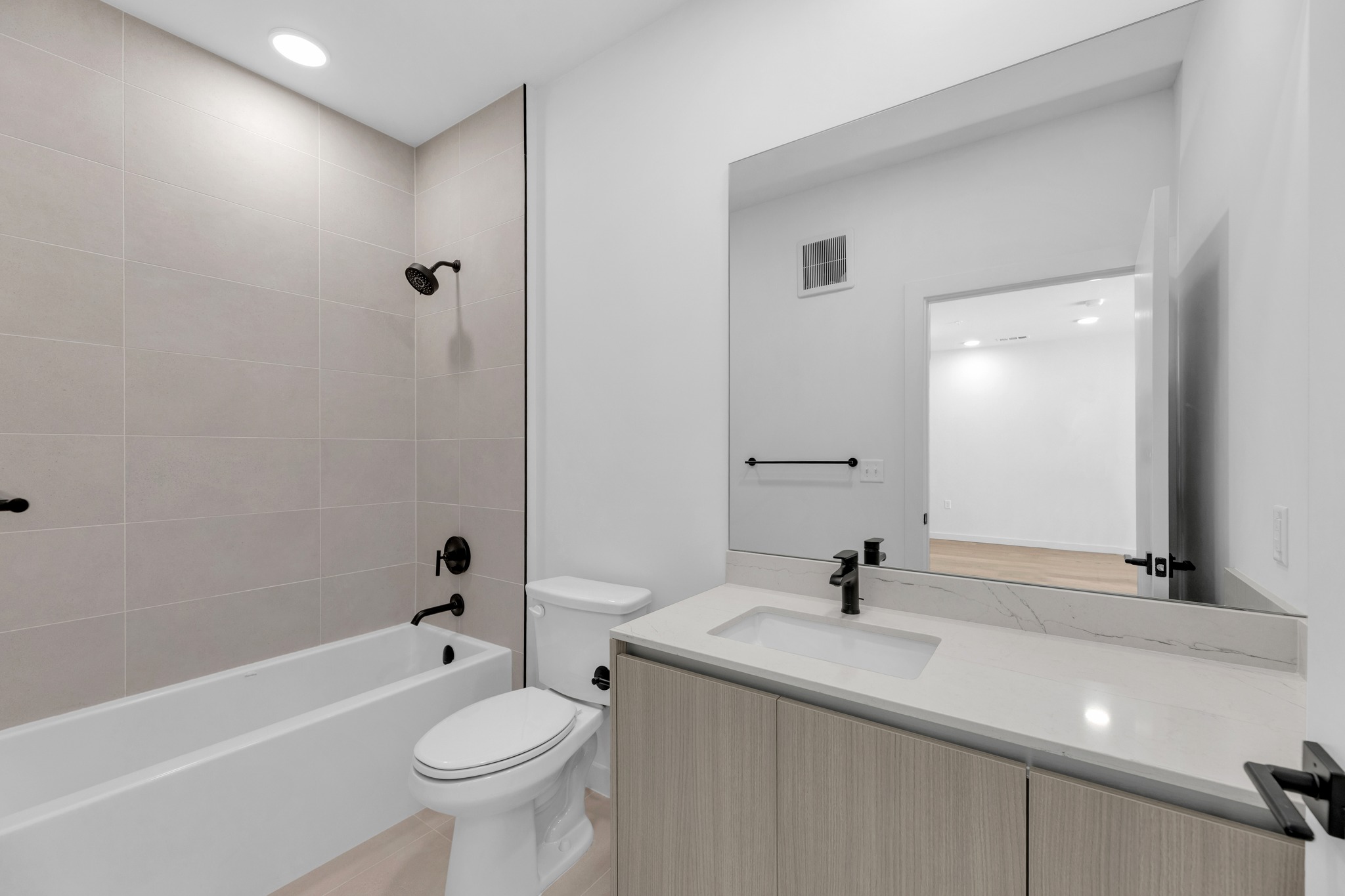 2209 South 1st Street, Unit 231 Austin, TX 78704 - Photo 15 of 24