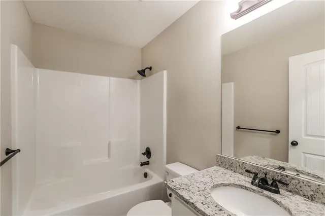 $2,350 | 18601 East 20th St Court South, Independence, MO 64057