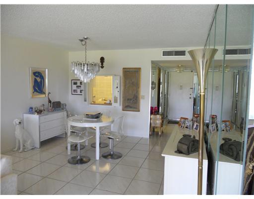 6200 Northwest 2nd Avenue, Unit 418 Boca Raton, FL 33487 - Photo 4 of 25 Additional Photo