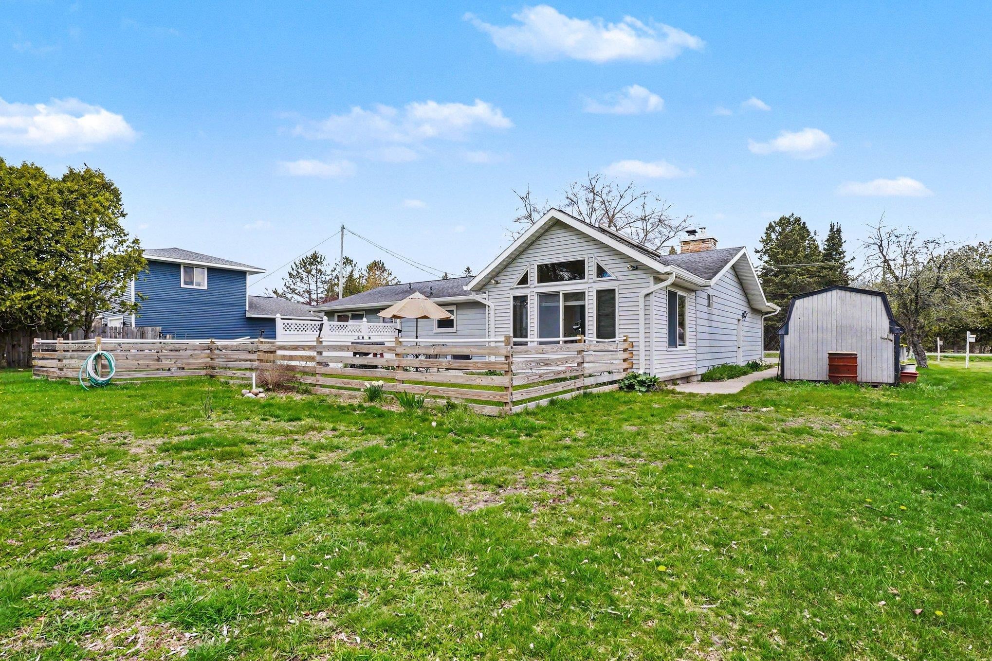 733 Monument Road Tawas City, MI 48763 - Photo 2 of 20