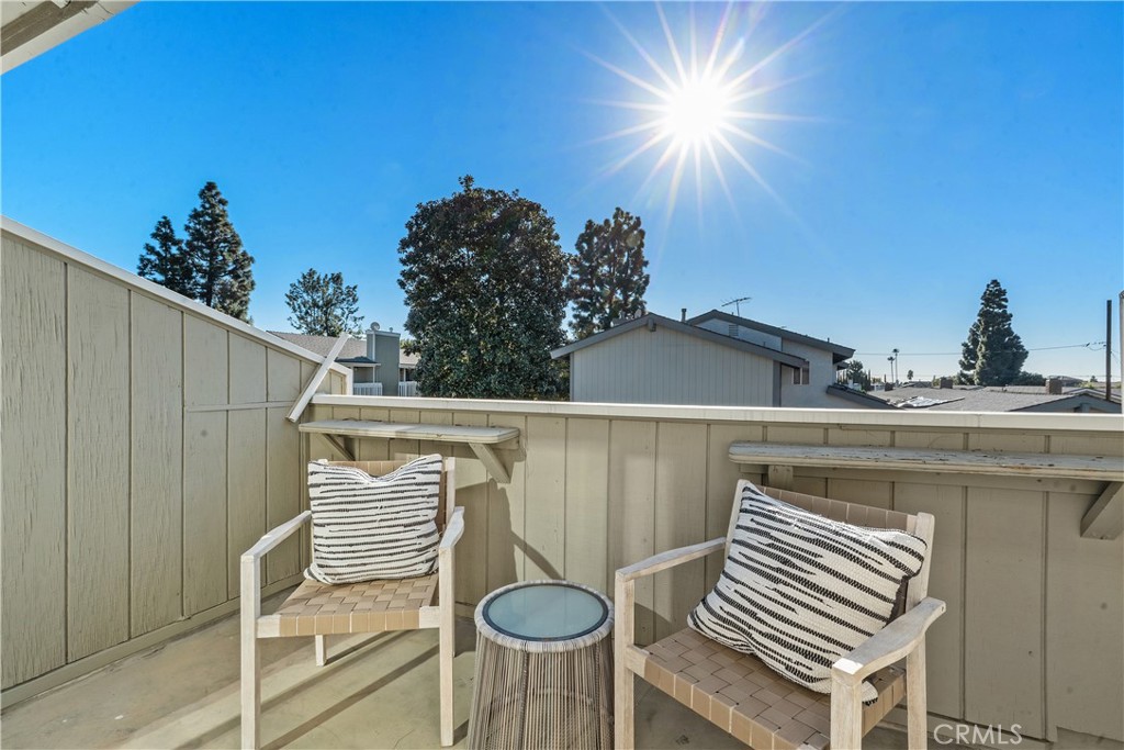 1041 Tustin Pines Way Tustin, CA 92780 - Photo 25 of 32 a view of entryway
