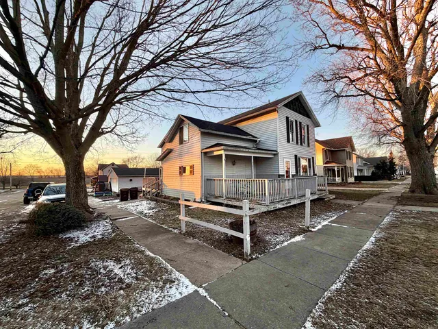 $99,900 | 318 South Chestnut Street, Shannon, IL 61078