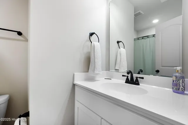 $1,700 | 72 Catalina Circle, Swansboro, NC 28584