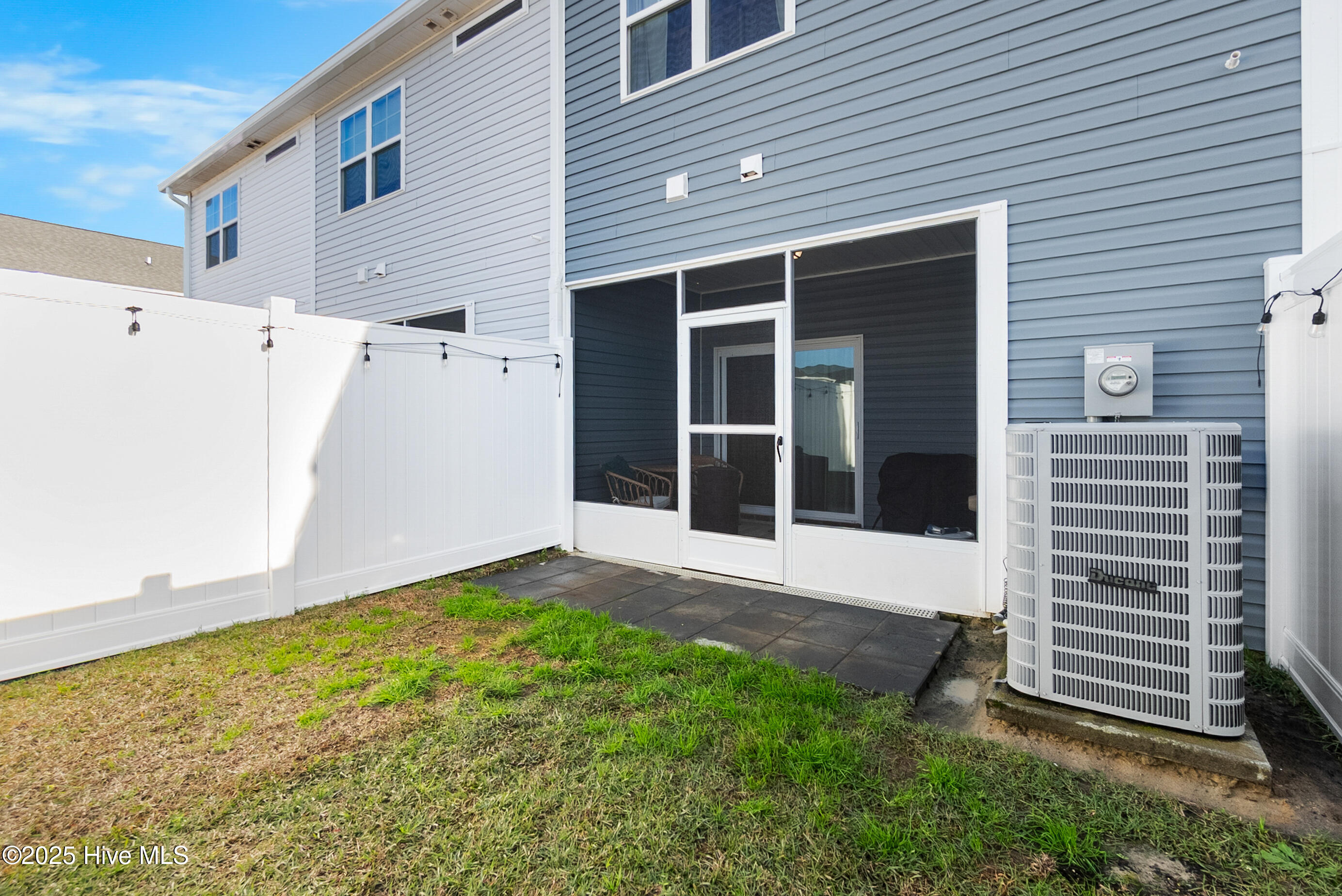 72 Catalina Circle Swansboro, NC 28584 - Photo 27 of 36 Patio Ext