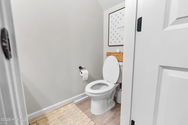 $1,700 | 72 Catalina Circle, Swansboro, NC 28584