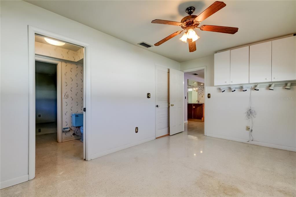 10440 Monarch Drive Largo, FL 33774 - Photo 29 of 91 Gallery Image 29
