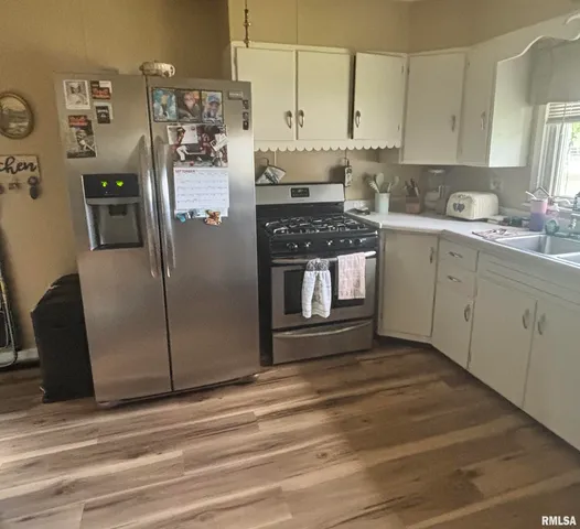 $80,000 | 897 20th Avenue, Roseville, IL 61473