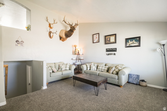 2933 Borah Vernal, UT 84078 - Photo 2 of 34