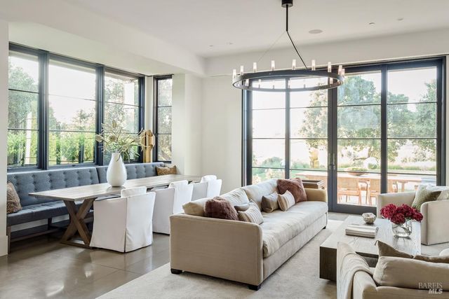 $9,800,000 | 710 Soscol Creek Road, Napa, CA 94559