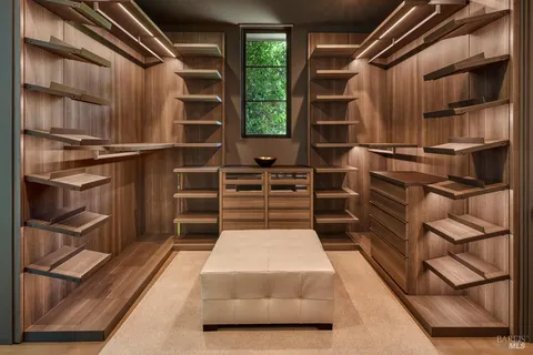 $9,800,000 | 710 Soscol Creek Road, Napa, CA 94559