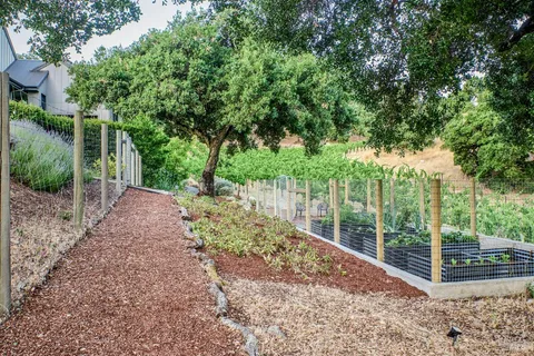 $9,800,000 | 710 Soscol Creek Road, Napa, CA 94559